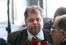 Ενταση μεταξύ Μπαταγιάννη-Λεουτσάκου για την ημερομηνία λήξης της Football League