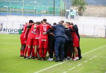 Προπόνηση υπό αντίξοες συνθήκες στον Πλατανιά ενόψει ΝΠΣ Βόλος