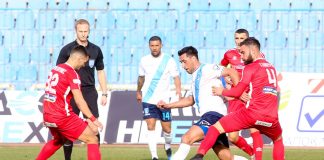 Football League: Μάχη για μπαράζ και παραμονή