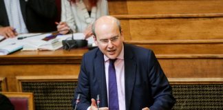 Χατζηδάκης: «Θα γίνει ανάλυση κόστους-οφέλους των συμβολαίων της ΕΡΤ»