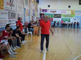 Επέστρεψε στον πάγκο του Ολυμπιακού Β. ο Γιώργος Βλιώρας