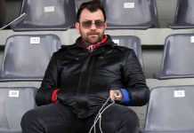 Μπάρλος: Ακόμη και αν πουν το “ναι” οι λοιμωξιολόγοι, χωρίς χρήματα δεν ξεκινάμε