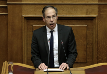 Μαυρωτάς: Πρέπει να πείσουν ότι μπορούν να εφαρμόσουν τα υγειονομικά πρωτόκολλα Μαυρωτάς: Πρέπει να πείσουν ότι μπορούν να εφαρμόσουν τα υγειονομικά πρωτόκολλα