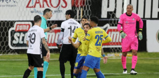 Super League: «Βόμβα» στα πλέι άουτ - Ομάδα κινδυνεύει με υποβιβασμό