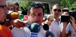 Έχασε τελικά τη μάχη για τη ζωή ο Μίνο Ραϊόλα - Η συγκινητική ανακοίνωση της οικογένειάς του