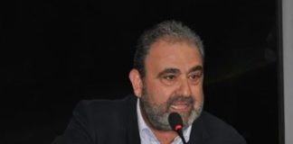 «Ξεφτιλίζουν θεσμούς και πρόσωπα»