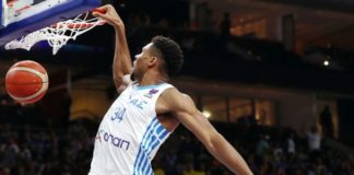 Η Ελλάδα στους "8" του Ευρωμπάσκετ, λύγισε τους "ατσάλινους" Τσέχους