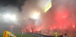 Βαρύ πρόστιμο στην ΑΕΚ για τα καπνογόνα στην «Opap Arena»