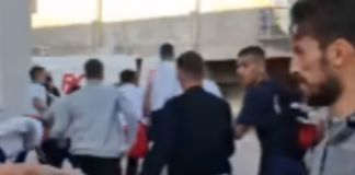 ΒΙΝΤΕΟ: Ο προπονητής της Ζρίνσκι Μόσταρ έπαιξε ξύλο με αντίπαλους οπαδούς