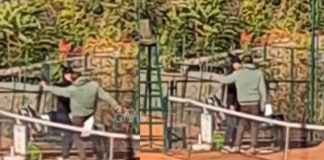 Σοκαριστικό βίντεο: Πατέρας-προπονητής τένις έδειρε άγρια τη 14χρονη κόρη του