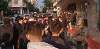 Τώρα! Ουρές στο PARK από φίλους της ΑΕΚ για ένα εισιτήριο