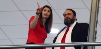 «Είναι δήμαρχος και είπε σε γυναίκα αντιπρόεδρο ΠΑΕ να φτιάξει... μουσακά. Καταλαβαίνετε τη νοοτροπία»