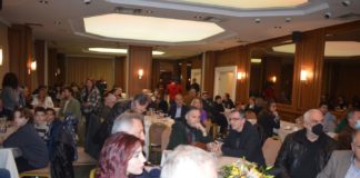 Έκοψε την πρωτοχρονιάτικη πίτα του ο ΕΟΣ Βόλου - Οι βραβεύσεις (pics)