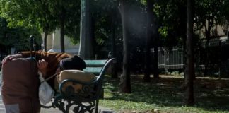 Δραματικές ιστορίες στον Βόλο: Δύο άστεγοι πέθαναν στα σκουπίδια - Στα αζήτητα οι σοροί τους