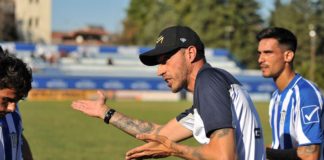 Εξελίξεις στην ΑΕΛ: "Συνάντηση Νταβέλη με Μόρα" - Διαψεύδουν οι βυσσινί