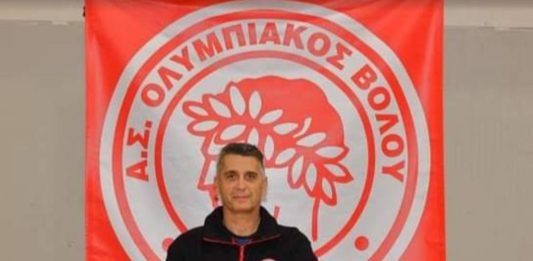 Κοσμάτος: Περήφανος που συνεχίζω στον Ολυμπιακό Βόλου