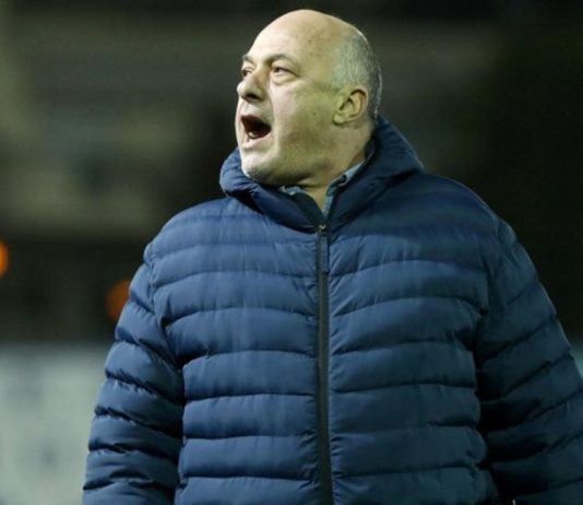 Αχιλλέας Μπέος: «Περήφανος για την ομάδα, ντροπή για τους διαιτητές-φιλιππινέζες»