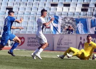 Όρθια η Νίκη με δέκα παίκτες και κέρβερο Γκαραβέλη στο Καυτανζόγλειο (vids)