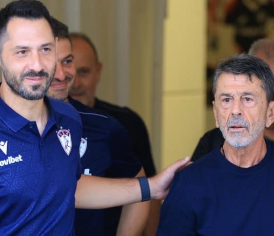 Πρώτη φορά στα χρονικά: Πατέρας και γιος απολύθηκαν την ίδια αγωνιστική