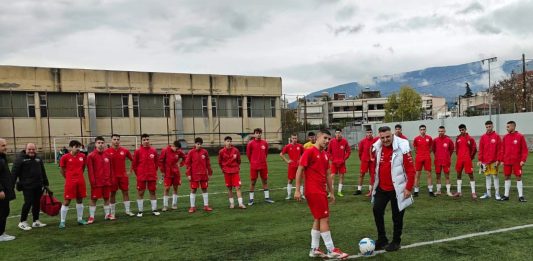 Θερμές ευχαριστίες από την Β’ ομάδα του Ολυμπιακού Βόλου στον Σάκη Τζήμα: «Παραπάνω από συνεπής»