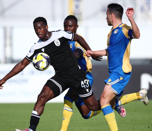 Ισοπαλία για Αστέρα και ΠΑΟΚ στο …Περιστέρι