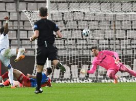 Σιαμπάνης: «Πήραμε αυτό που αξίζαμε»