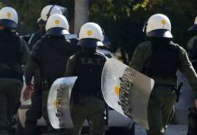 Επεισόδια και προσαγωγές μετά το ματς Βόλος-ΑΕΛ