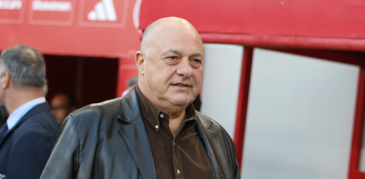 Μπέος: «Αντίθετος στην αύξηση των ομάδων της Super League»