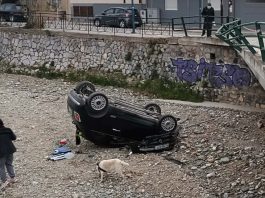 Βόλος: Νεαρός οδηγός έχασε τον έλεγχο και βούτηξε στον Κραυσίδωνα