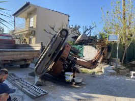 Σοβαρό εργατικό ατύχημα στον Βόλο: Σοβαρά τραυματίας χειριστής τσάπας (pics)