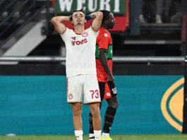 Ναϊμέγκεν – Ολυμπιακός 2-1: Προηγήθηκε με Ελ Κααμπί, έμεινε με δέκα και αποκλείστηκε στο 95’