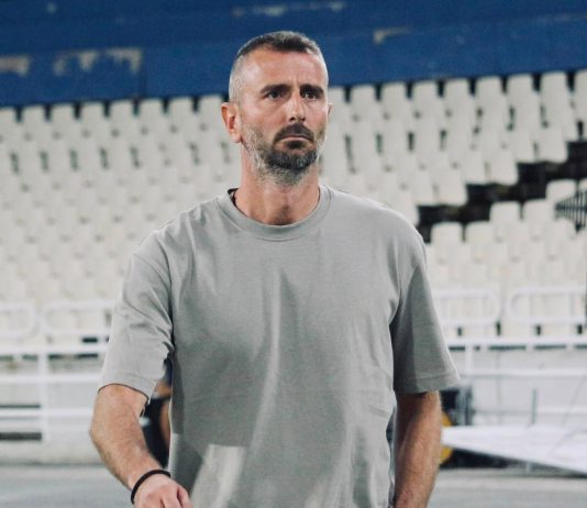 Στέλιος Μαλεζάς: «Να μείνουμε ήρεμοι και αφοσιωμένοι στο πλάνο μας» Στέλιος Μαλεζάς: «Να μείνουμε ήρεμοι και αφοσιωμένοι στο πλάνο μας»