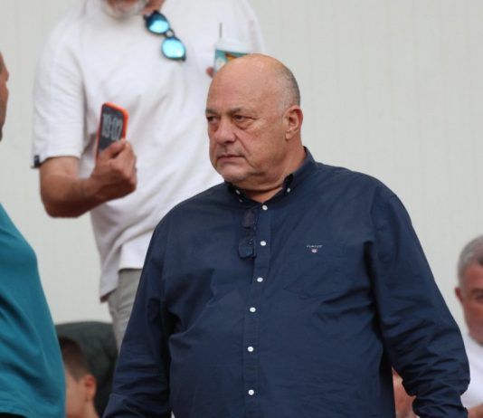 Μπέος: «Θέλω να ολοκληρωθούν οι διαδικασίες ώστε να παραχωρηθεί η ομάδα»