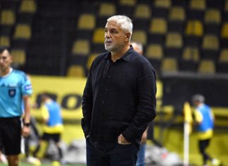 Πανσερραϊκός: Επίσημο το «διαζύγιο» με τον Αλέκο Βοσνιάδη Πανσερραϊκός: Επίσημο το «διαζύγιο» με τον Αλέκο Βοσνιάδη