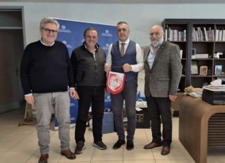 Ολυμπιακός Βόλου: Υπέγραψε για 135.000€ στο ΕΑΚ ο Δημήτρης Κουρέτας! Ολυμπιακός Βόλου: Υπέγραψε για 135.000€ στο ΕΑΚ ο Δημήτρης Κουρέτας!