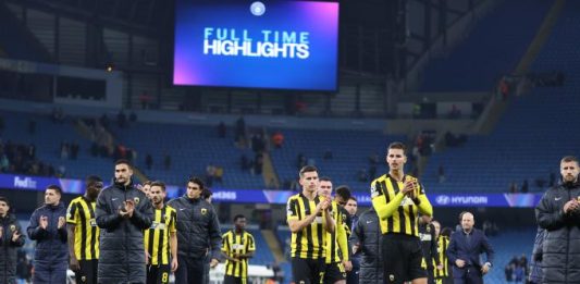 Champions League: Στην κορυφή Παρί και Λίβερπουλ, έμεινε εκτός 24άδας η ΑΕΚ – Η βαθμολογία και τα αποτελέσματα Champions League: Στην κορυφή Παρί και Λίβερπουλ, έμεινε εκτός 24άδας η ΑΕΚ – Η βαθμολογία και τα αποτελέσματα
