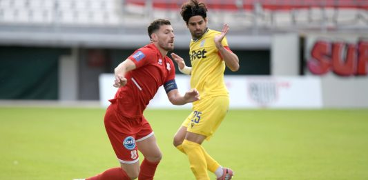Πανσερραϊκός-Νίκη 0-1: Ελπίδες πρόκρισης μετά το πρώτο τρίποντο στη League Phase του Κυπέλλου Ελλάδας Πανσερραϊκός-Νίκη 0-1: Ελπίδες πρόκρισης μετά το πρώτο τρίποντο στη League Phase του Κυπέλλου Ελλάδας