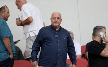 Eπίθεση Μπέου σε Λανουά για την επιστροφή Τζήλου και Πολυχρόνη: «Μη νομίζεις ότι είσαι στο απυρόβλητο» Eπίθεση Μπέου σε Λανουά για την επιστροφή Τζήλου και Πολυχρόνη: «Μη νομίζεις ότι είσαι στο απυρόβλητο»