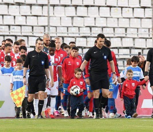 Επιτροπή Δεοντολογίας: Εκτός από τις ομάδες τιμωρήθηκε και ο Σταύρος Πεταυράκης – Το χρηματικό πρόστιμο Επιτροπή Δεοντολογίας: Εκτός από τις ομάδες τιμωρήθηκε και ο Σταύρος Πεταυράκης – Το χρηματικό πρόστιμο